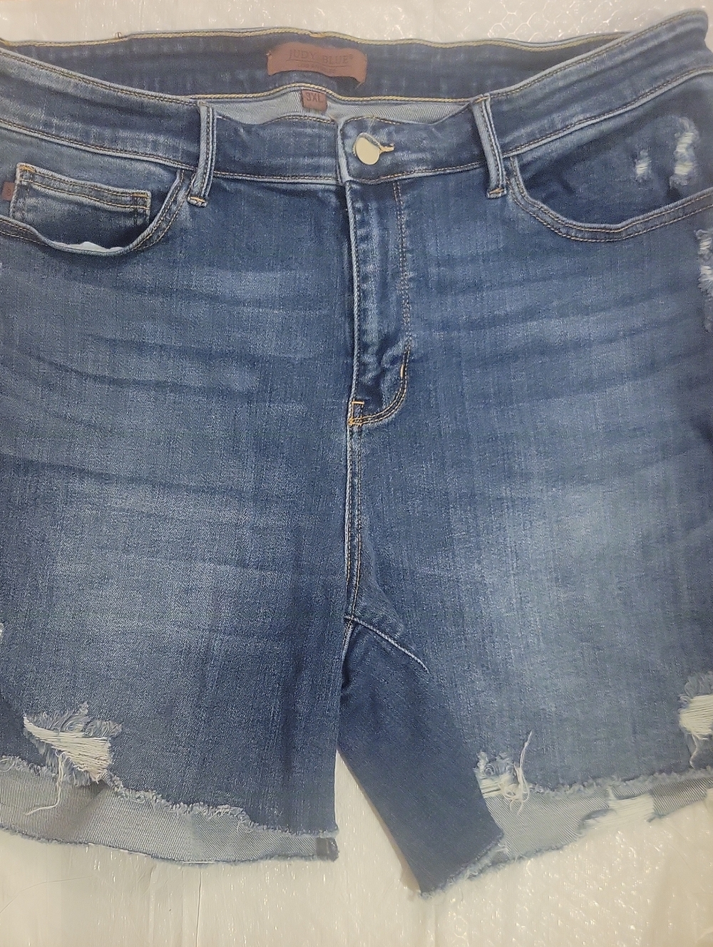 #68 (Bundle 5 For $35)Judy Blue Washed Blue Distressed Jean Shorts